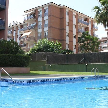 Fantastic 3 Bedroom Apartment, 300M To The Sea Lloret de Mar Exterior photo